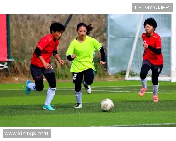 海门足球明星有哪些人选及其精彩瞬间图片分享