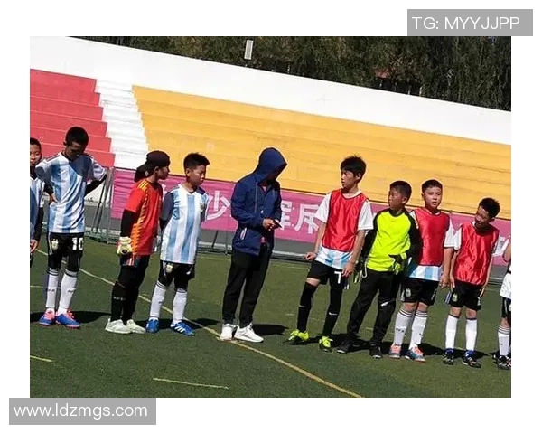 深圳足球友携手共进共创美好未来的足球梦想之旅