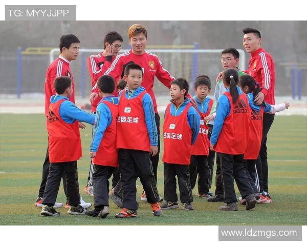 颜振华足球：探索中国足球新生力量与未来发展之路